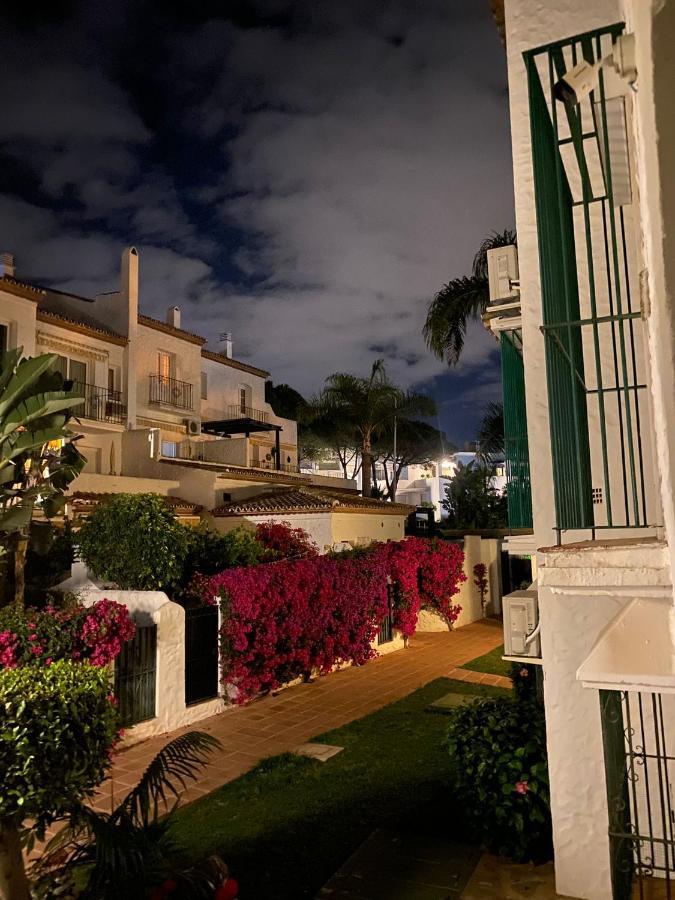Tranquility Studio Apartment Málaga Eksteriør billede
